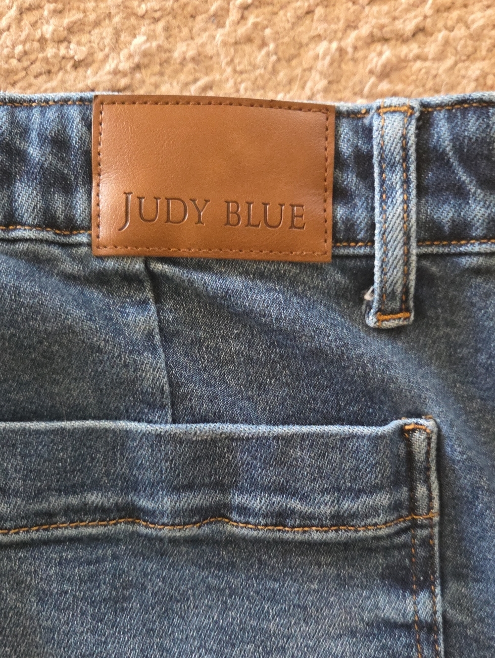 Judy Blue Medium Blue High-Rise Rolled Cuff Jean Shorts - Picture 3 of 5